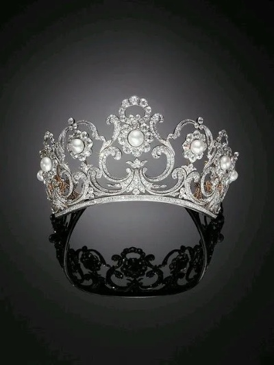 从零开始制作匹瑞诺德王冠的全流程解析