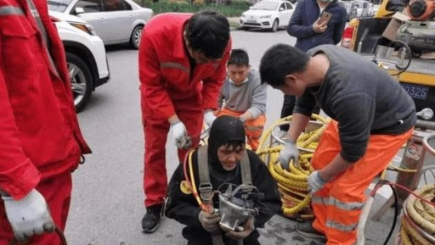 下水道救援行动：从菜鸟到高手的实战攻略