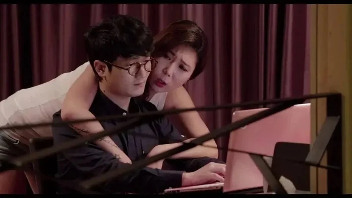 八妻子cc八妻子影院-多元恋爱沉浸体验