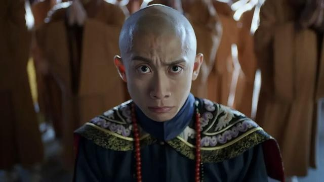 韦小宝的升职记：当混子成为人生赢家