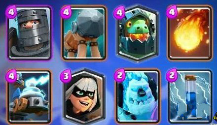 皇室战争三冲卡组野路子打法：简单粗暴，冲出一条血路