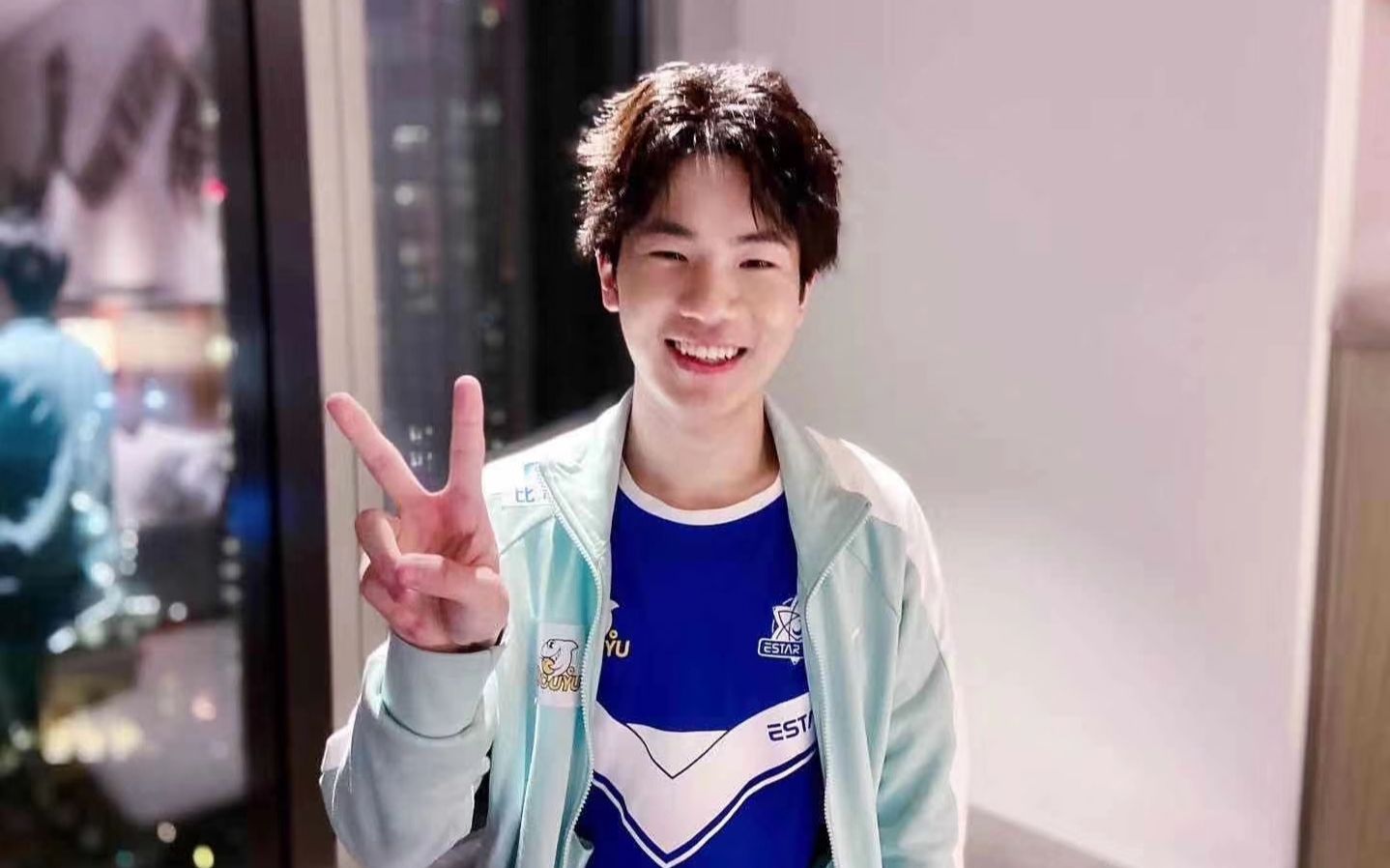 王者荣耀2600击杀第一人花海：eStarPro花海率先达成里程碑