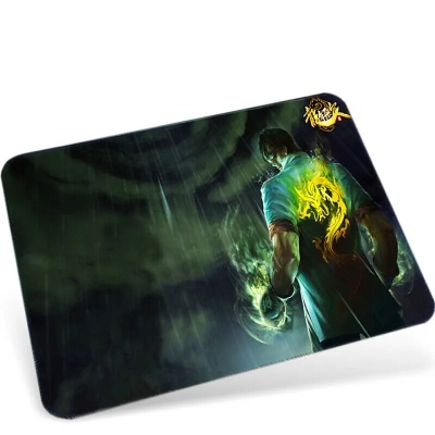 英雄联盟用什么鼠标垫好？5大选购要点与热门型号推荐