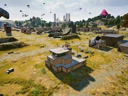 《绝地求生》怎么调整视角？全方位视角操作技巧详解