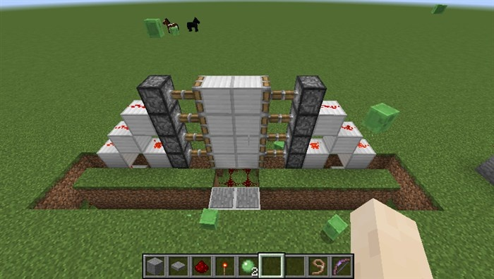 《我的世界》如何制作各类功能性门？基础合成与高级红石机关全指南